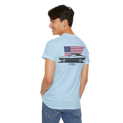 Vintage Car & American Flag Vybes