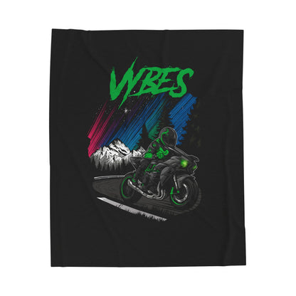 Vybes Mountain Velveteen Plush Blanket