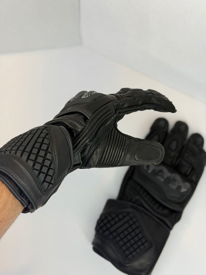Vybes Guantlet Riding Gloves